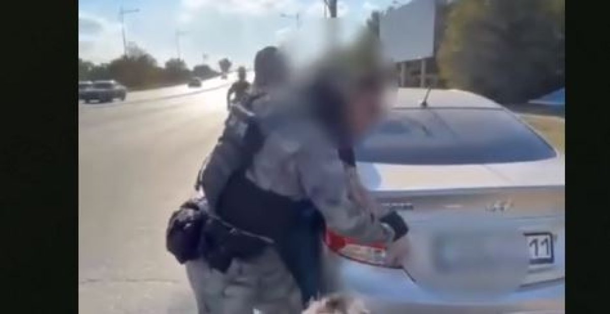 Держали в квартире и угрожали расправой: вымогателей задержали в Актобе