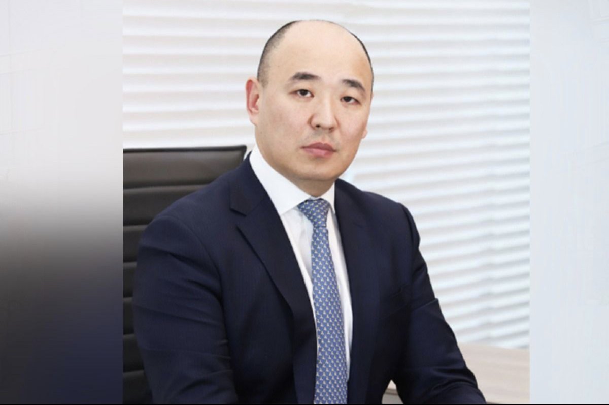 Министром промышленности и строительства РК стал Канат Шарлапаев