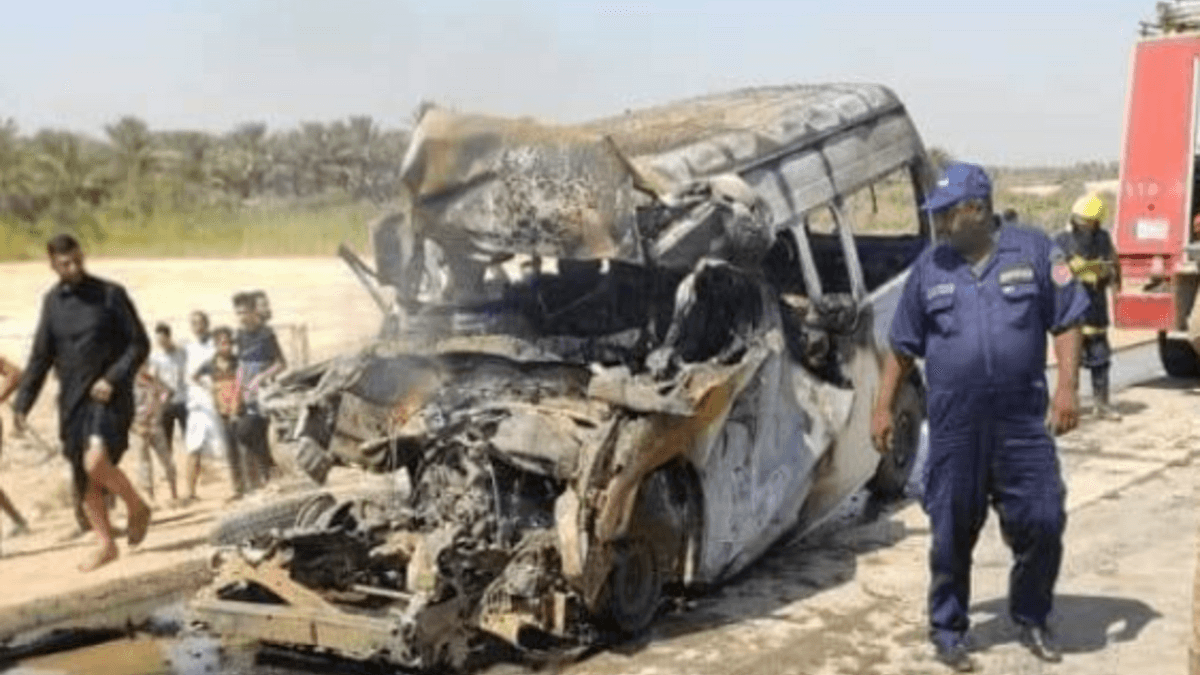 Иракта автобус апатқа ұшырап, қажылыққа бара жатқан 10 адам қаза тапты