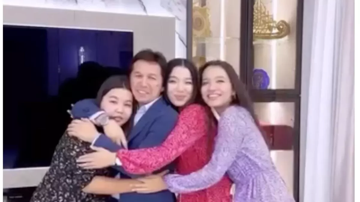 Үш қызымен видео түсірген Абай Бегей көпшілікті сүйсінтті