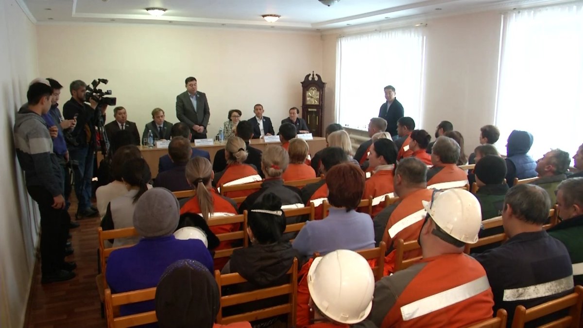 Мәжіліс депутаттары ірі кәсіпорындарды тексеруге жарияланған мораторийді алып тастауды сұрайды