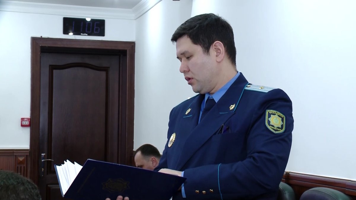 Павлодарда екі шенді қызметінен қуылды