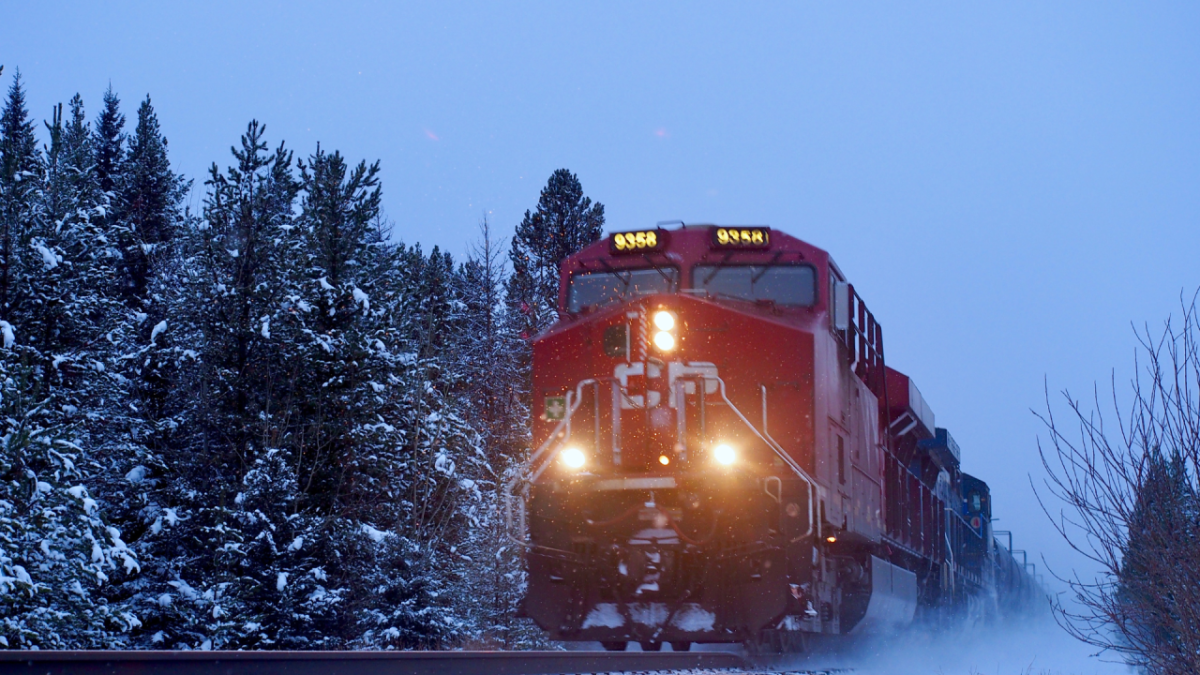 Қарағанды облысында жұмысшы пойыз астында қалып мерт болды