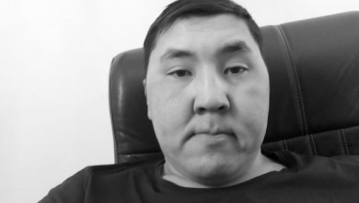 Пьяный мужчина зарезал депутата в области Жетысу