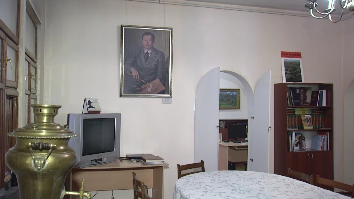 Даже дети Кастеева еще не видели: выставку работ легендарного художника откроют в Алматы