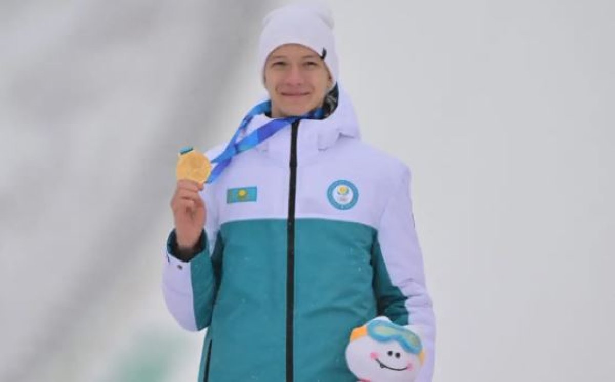 Токаев поздравил Илью Мизерных с завоеванием золотой медали