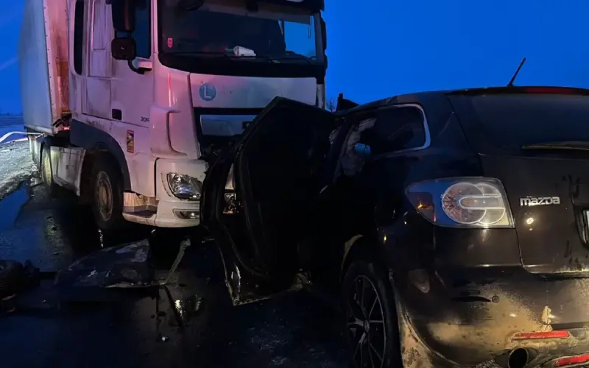 Батыс Қазақстанда екі жол апатынан 4 адам көз жұмды