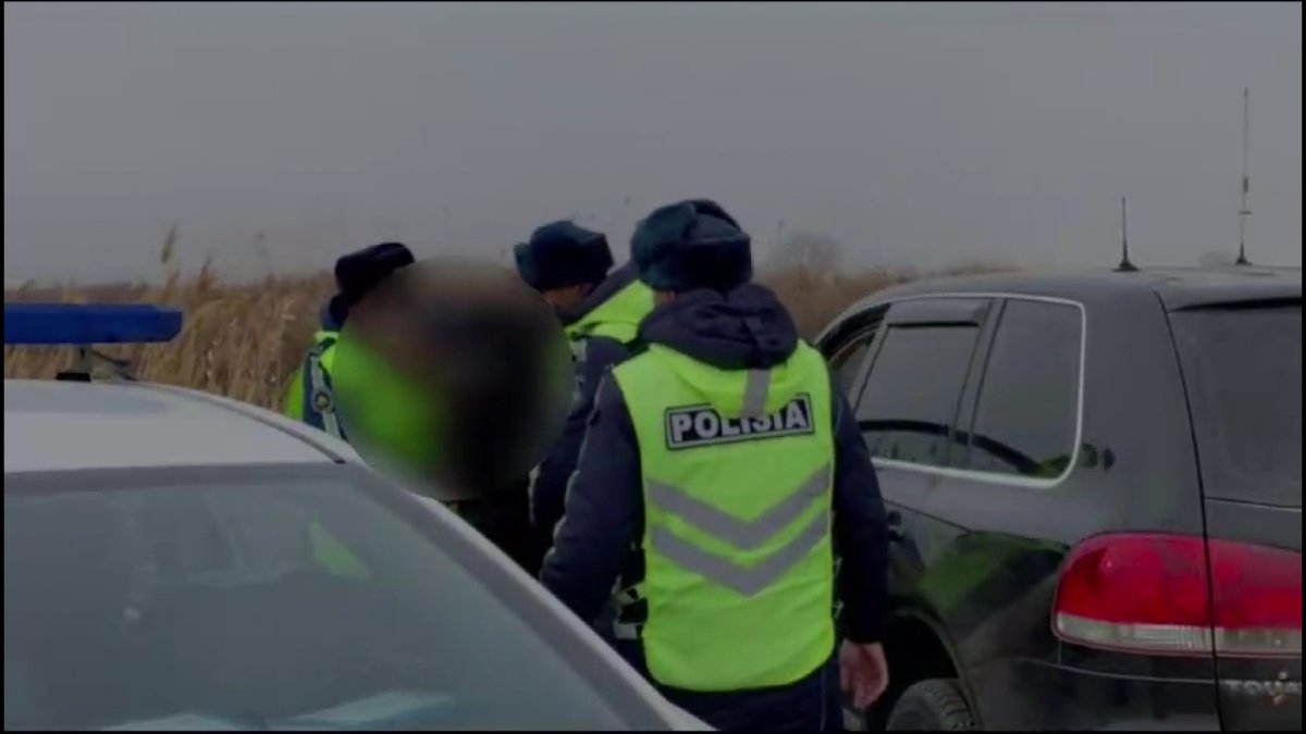 Қызылордада мас күйінде көлік басқарған жүргізуші полицейді қағып кетті