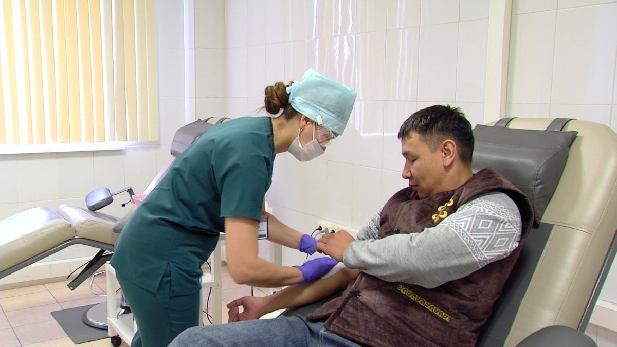 Былтыр 32 мыңға жуық адам қан тапсырған