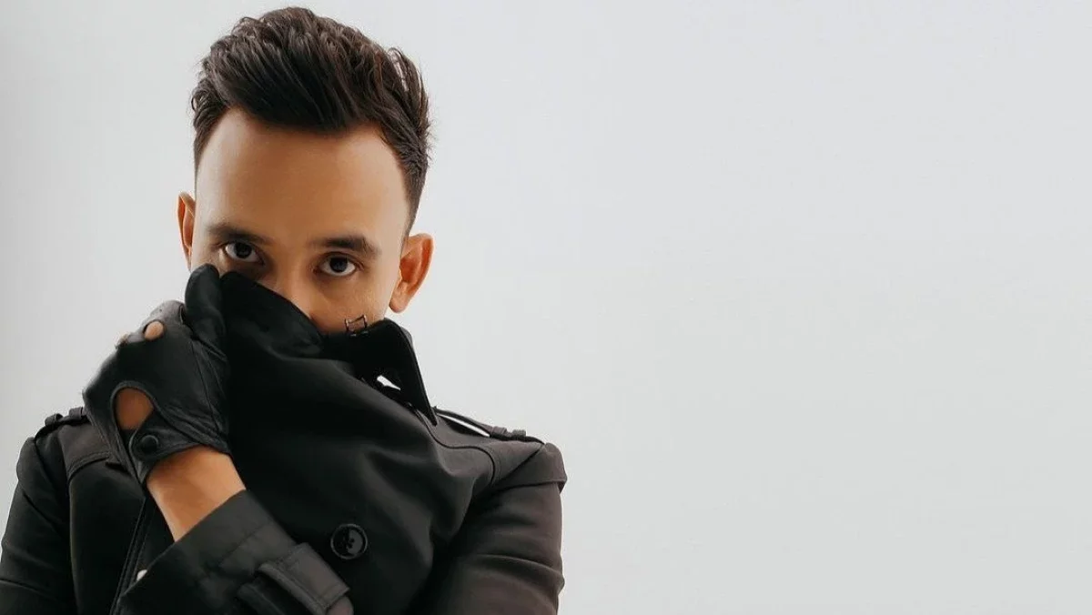 «Барлық марапатым өзімде қалды». Әли Оқапов марапаттарын қайтармаған ба?