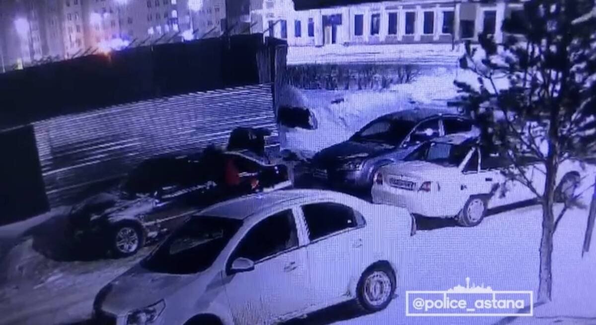 Көліктің жүк салғышынан құрал-саймандар ұрлап кетті