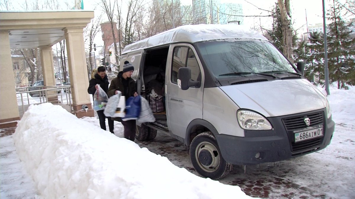 Около 100 тысяч казахстанцев обратились в общественные приемные партии «AMANAT» в 2023 году