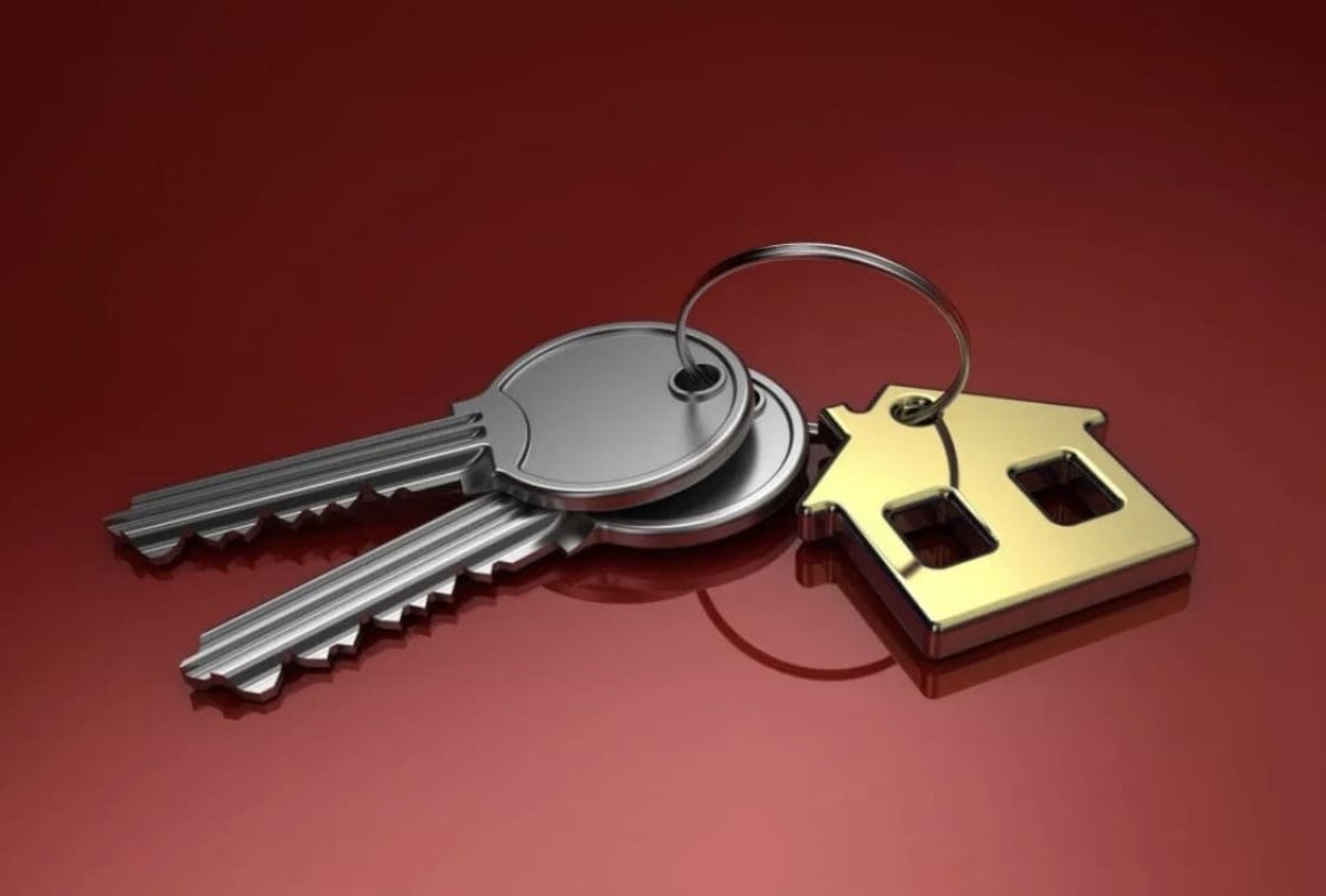 Шымкентский полицейский участвовал в преступных схемах с жильем