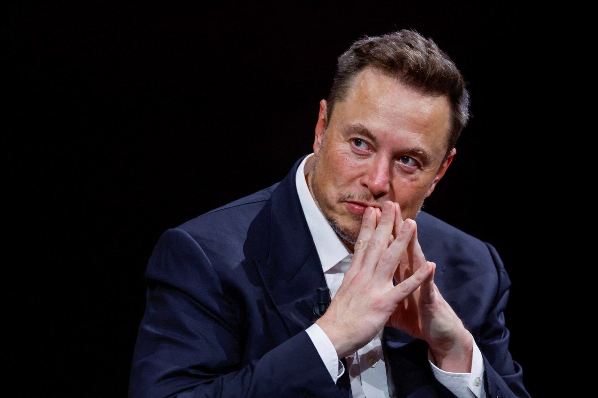 Топ-менеджеры компаний Tesla и SpaceX обеспокоены тем, что Илон Маск употребляет наркотики