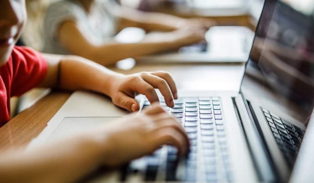 Астаналық мектеп оқушылары қашықтықтан оқытуға жіберілді