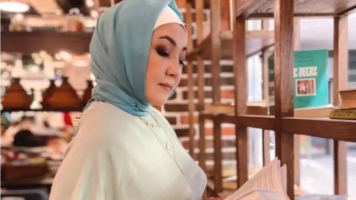 Индира Расылхан күйеуімен не үшін ажырасқанын айтты