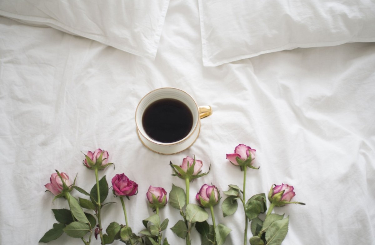 Интересные знакомства, сюрпризы, встречи с родными: воскресный гороскоп на 13 октября