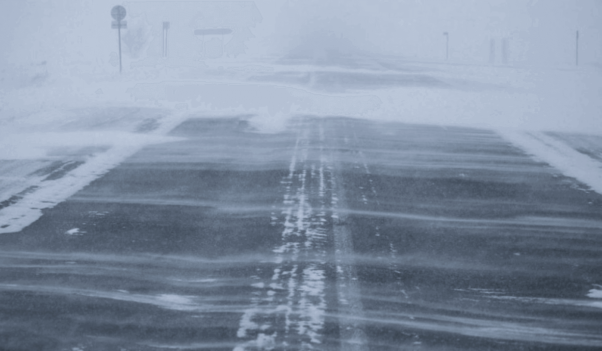 Ауа райының қолайсыздығынан үш адам жоғалып кетті