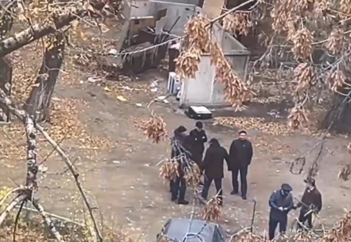 Младенца нашли в горящем мусорном баке в Семее