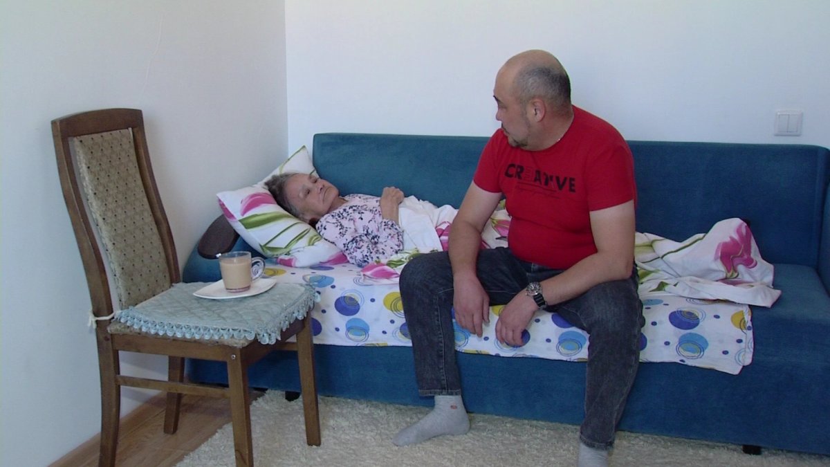 Ақмола облысының тұрғыны дәрігерлердің салғырттығынан  жүре алмай қалған