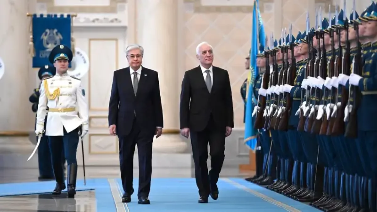 Армения Президенті Ваагн Хачатурян Қазақстанға ресми сапармен келді