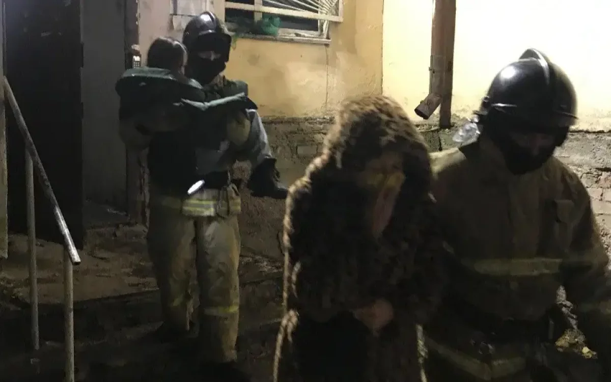 Бүгін түнде елордадағы жатақханалардың бірінен тағы да өрт шықты