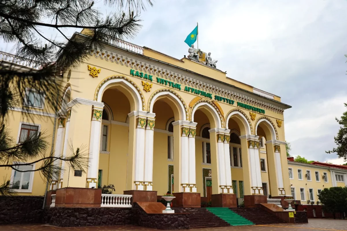 Миллионы похитили на фиктивном посеве семян из агроуниверситета Алматы