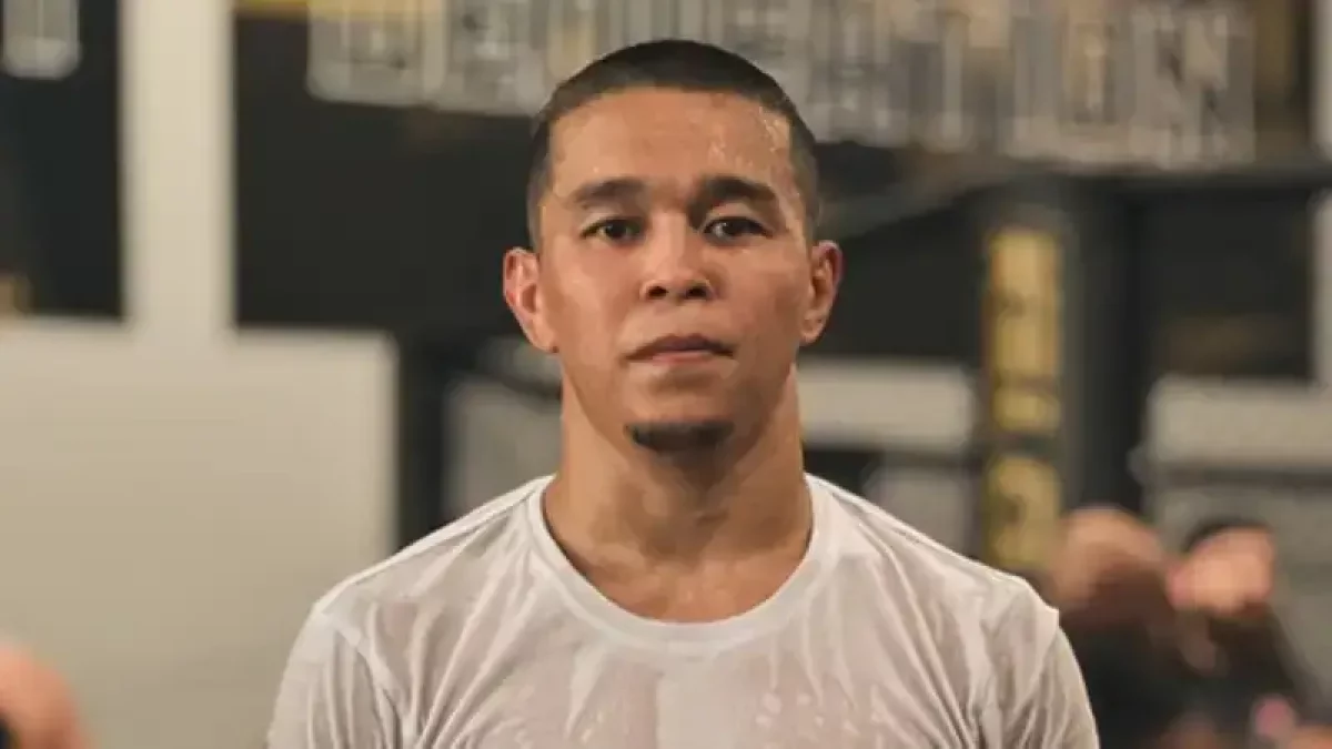 Асу Алмабаев қарсыласын нокдаунға түсіріп, UFC турниріндегі төртінші жеңісіне қол жеткізді