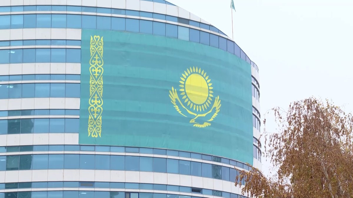 "AMANAT" партиясы ең үлкен туды ілді