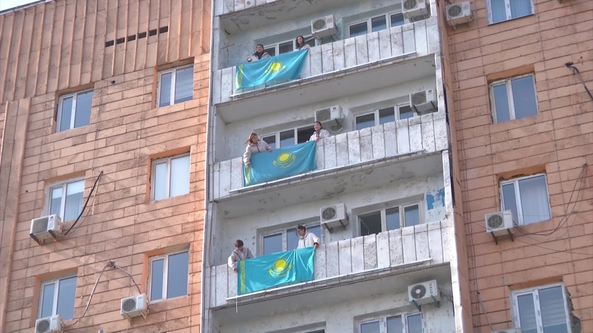 Акцию «Менің елім - менің туым» провели в Таразе