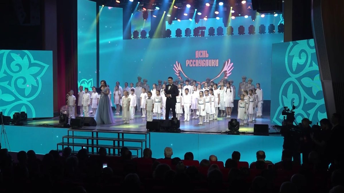 Государственные награды вручили лучшими в своем деле восточноказахстанцам