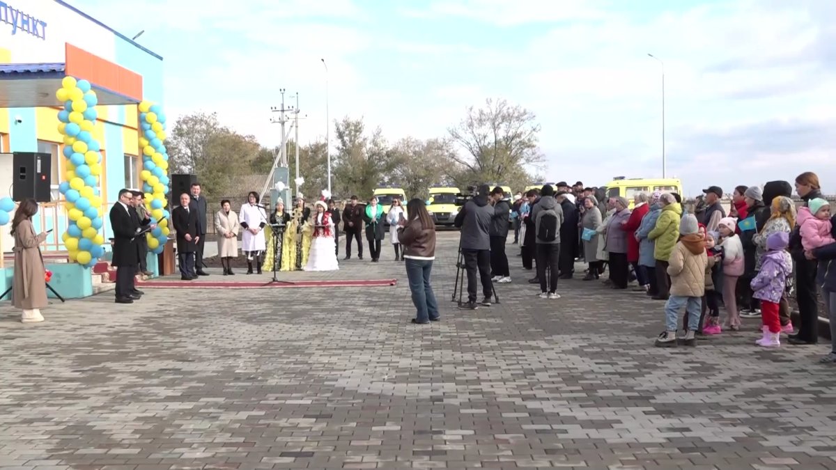 В ЗКО в преддверии Дня республики открылись новая школа и фельдшерско-акушерский пункт