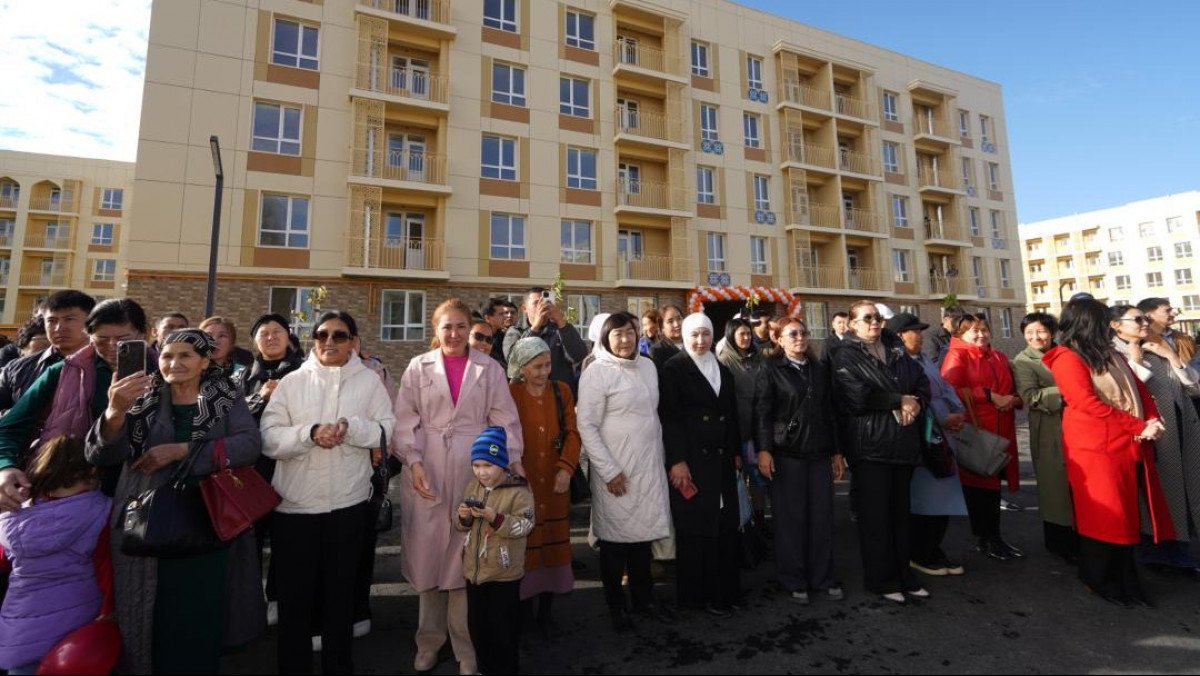 Түркістанда кезекте тұрған 300-ге жуық тұрғын баспаналы болды