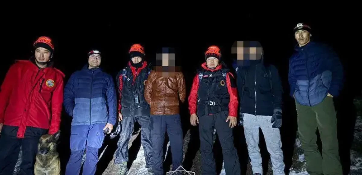 Фурманов шыңында екі жас турист адасып қалды