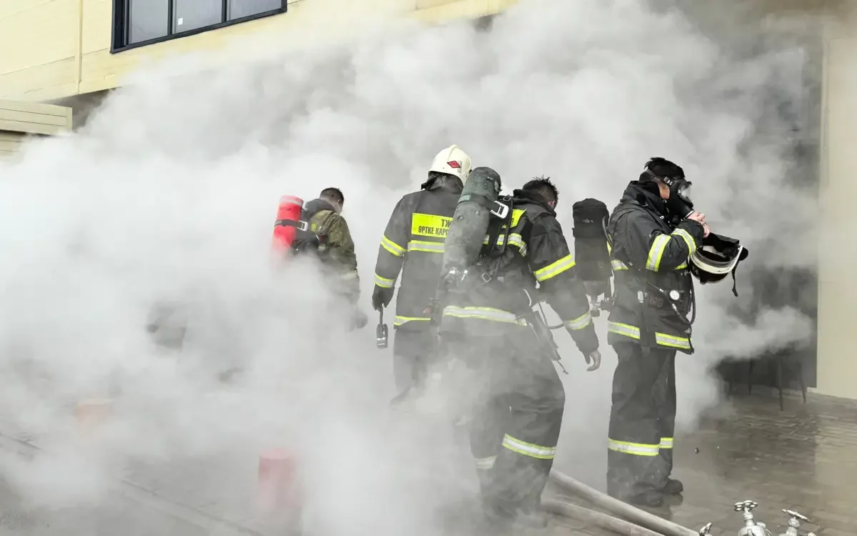 Орал қаласында қос қабатты кафеде өрт шықты