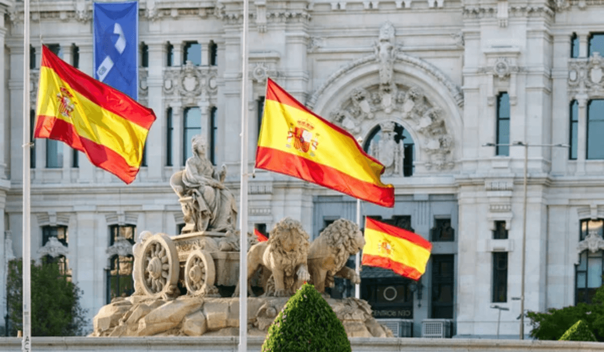 Испанияда үш күндік аза тұту жарияланды