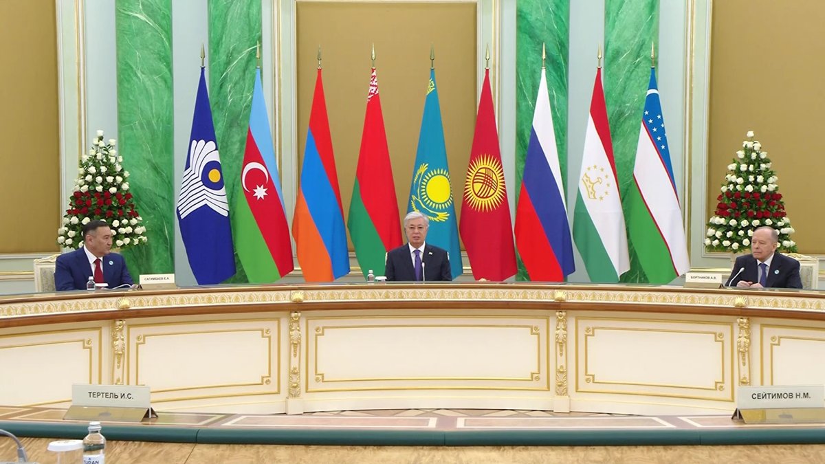 Глава государства встретился с участниками 55-го заседания Совета руководителей органов безопасности и специальных служб стран СНГ