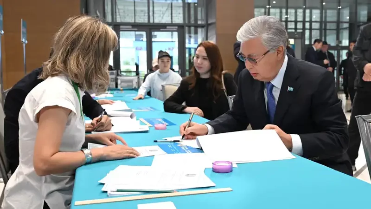 Президент АЭС салу бойынша референдумда дауыс берді