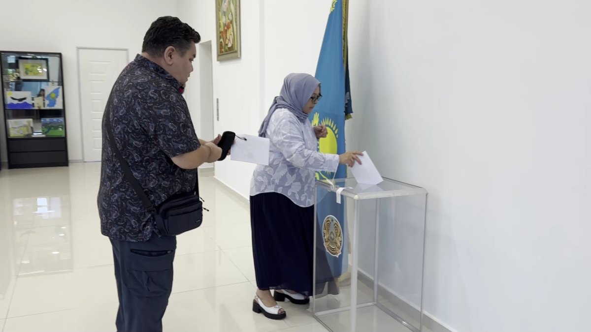 Жапония мен Малайзиядағы отандастарымыз өз таңдауын жасауда