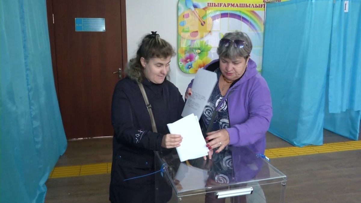 Мүмкіндігі шектеулі азаматтар арнайы құралдар арқылы дауыс берді