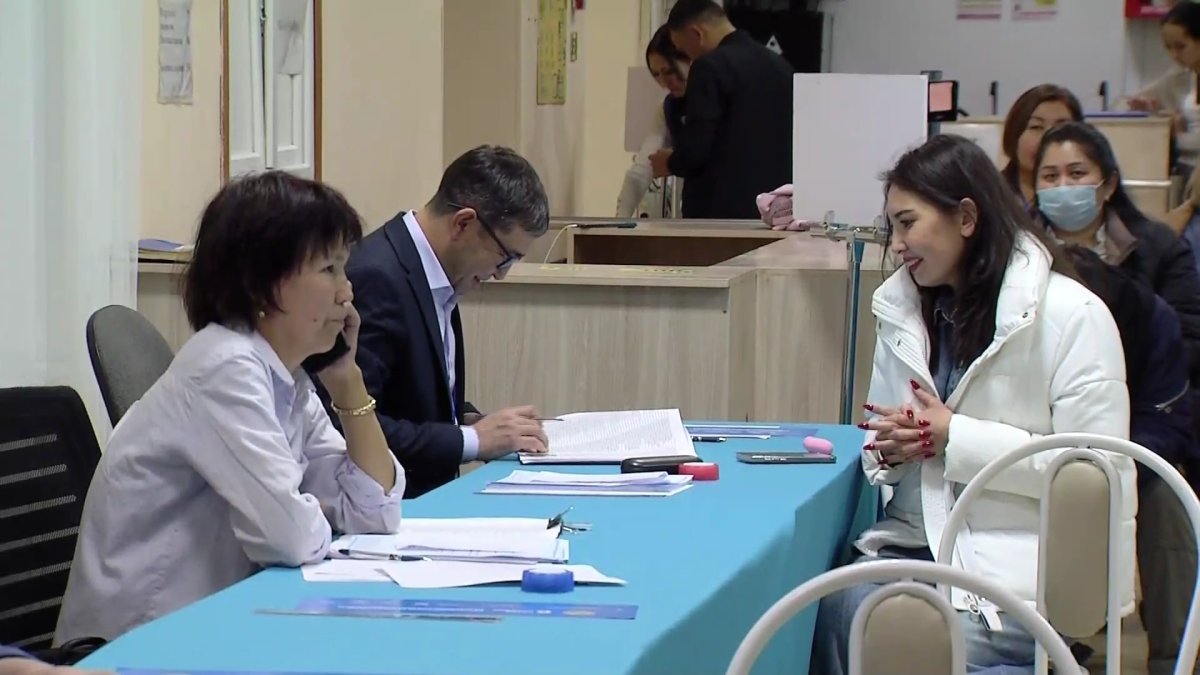 Жалпыхалықтық референдумда дауыс беру аяқталды