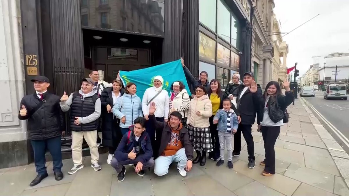 Референдум-2024: как казахстанцы голосуют  за рубежом?