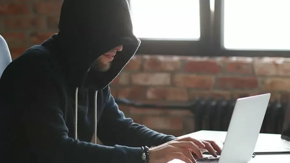 Астанада магистратураға түспекші болған 10 тұрғын алаяққа алданды