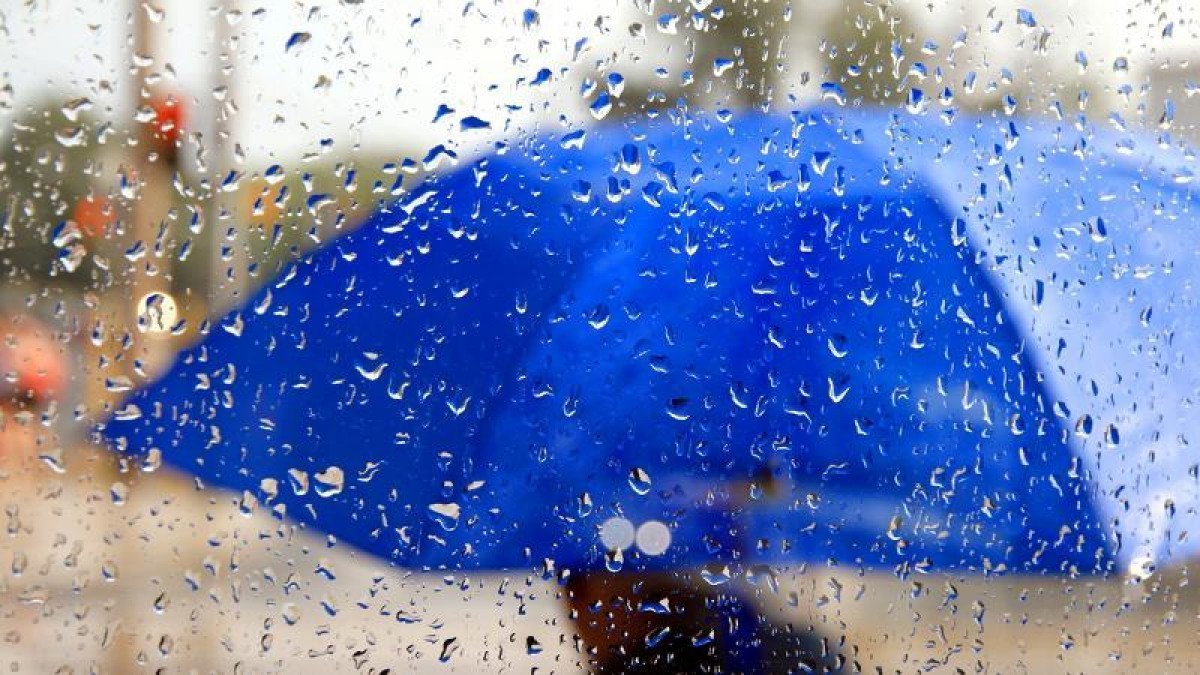 Найзағай ойнап, жаңбыр жауады