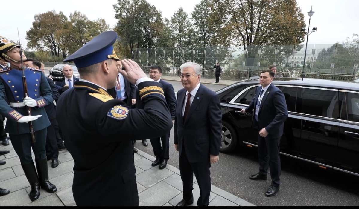 Токаев прибыл в Большой Кремлевский дворец