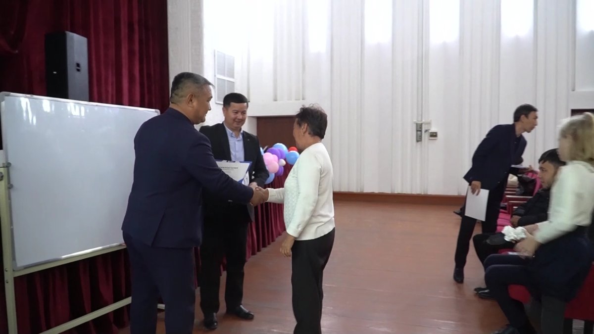 Жамбыл облысында «AMANAT» партиясының «Қарызсыз қоғам» жобасы аясында былтыр 11 215 адам оқытылған