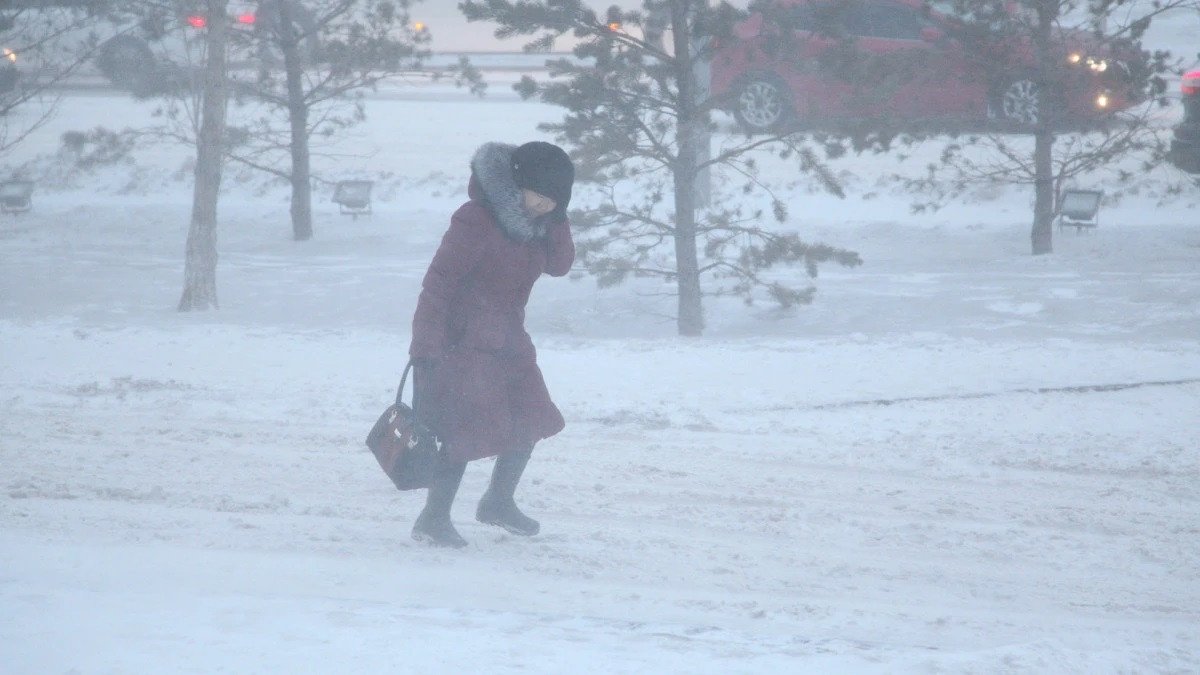 Синоптиктер еліміздің 15 өңірінде дауылды ескерту жариялады