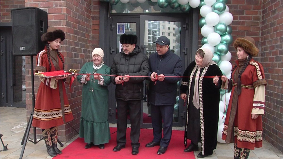 Елордада құқықтық және әлеуметтік көмек көрсететін "Бота" қолғанат орталығы ашылды