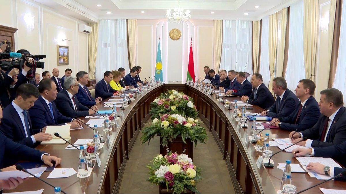 Қазақстан мен Беларусь премьер-министрлері сауда-экономикалық ынтымақтастық мәселелерін талқылады
