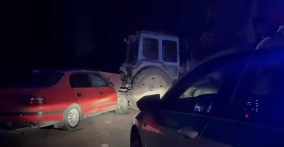 Два человека погибли в аварии с трактором в Жетысу